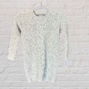 NWT Cat & Jack (Girls) Long Sleeve Soft Crew Neck Sweater Gray Size XS (4/5)